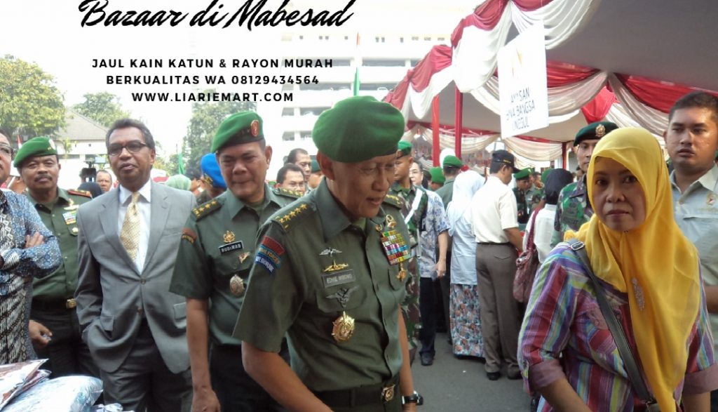 Bazar di MABESAD dengan menampilkan kain katun dan rayon
