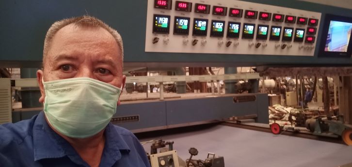 Proses finihing chemical kain katun di mesin stenter