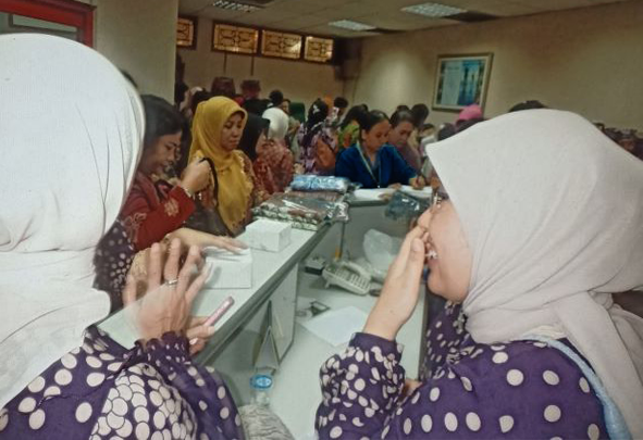 Kunjuangan di acara Bazar Bahan Katun Rayon Viscose Termurah 